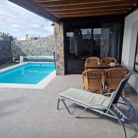 Villa Martha Casa Principal Anexa Плайя-Бланка Екстер'єр фото